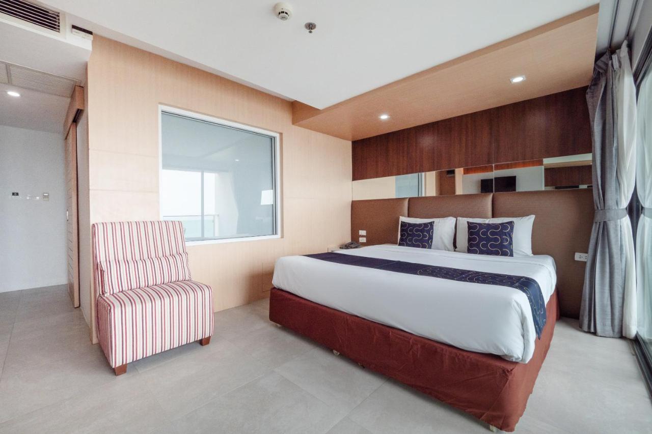 Capital O 1088 Golden Dragon Beach Resort Банг-Ламунг Экстерьер фото