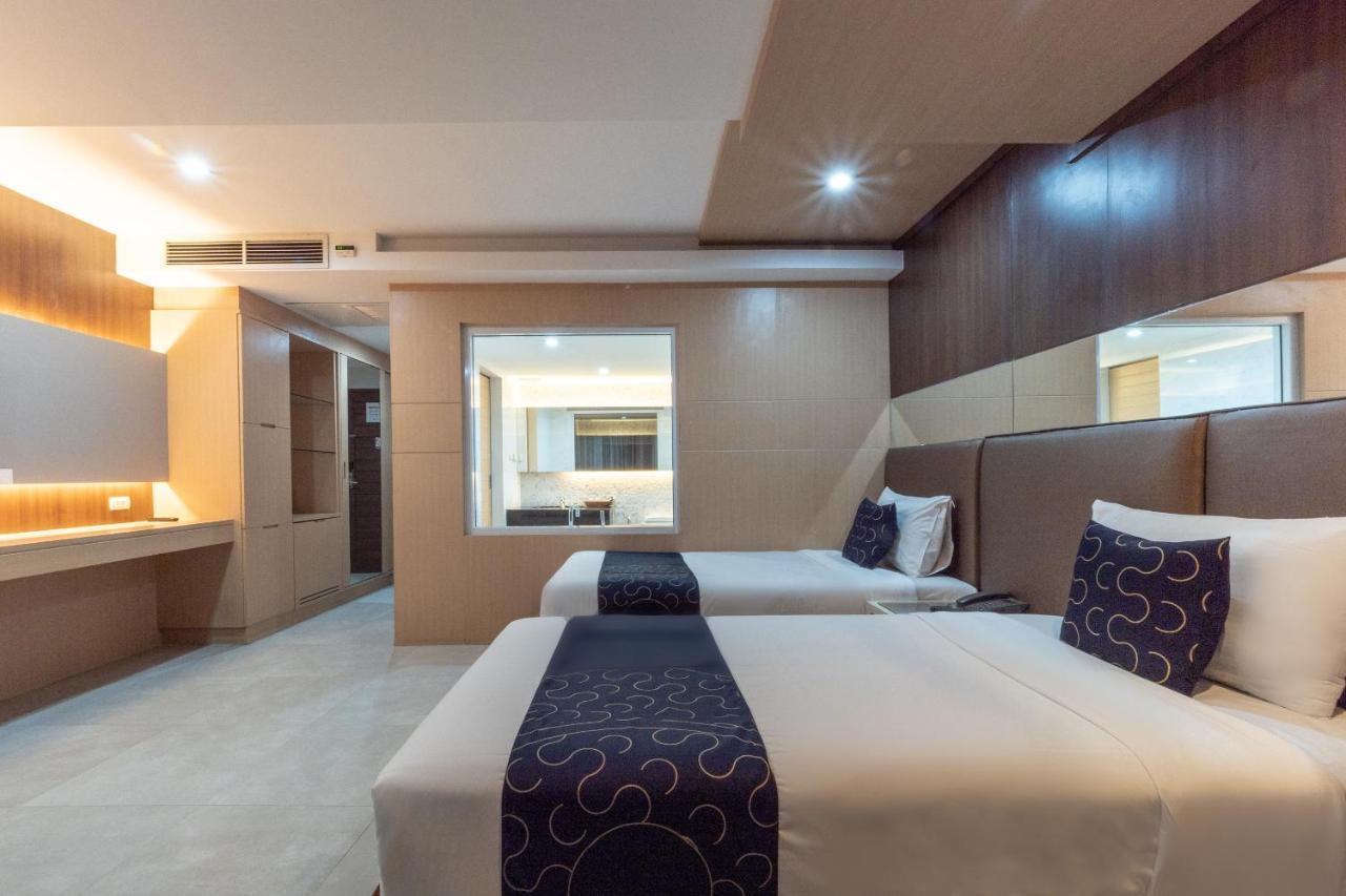 Capital O 1088 Golden Dragon Beach Resort Банг-Ламунг Экстерьер фото