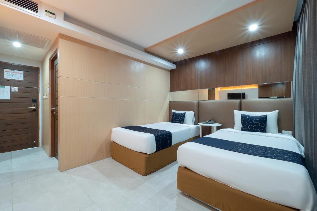 Capital O 1088 Golden Dragon Beach Resort Банг-Ламунг Экстерьер фото